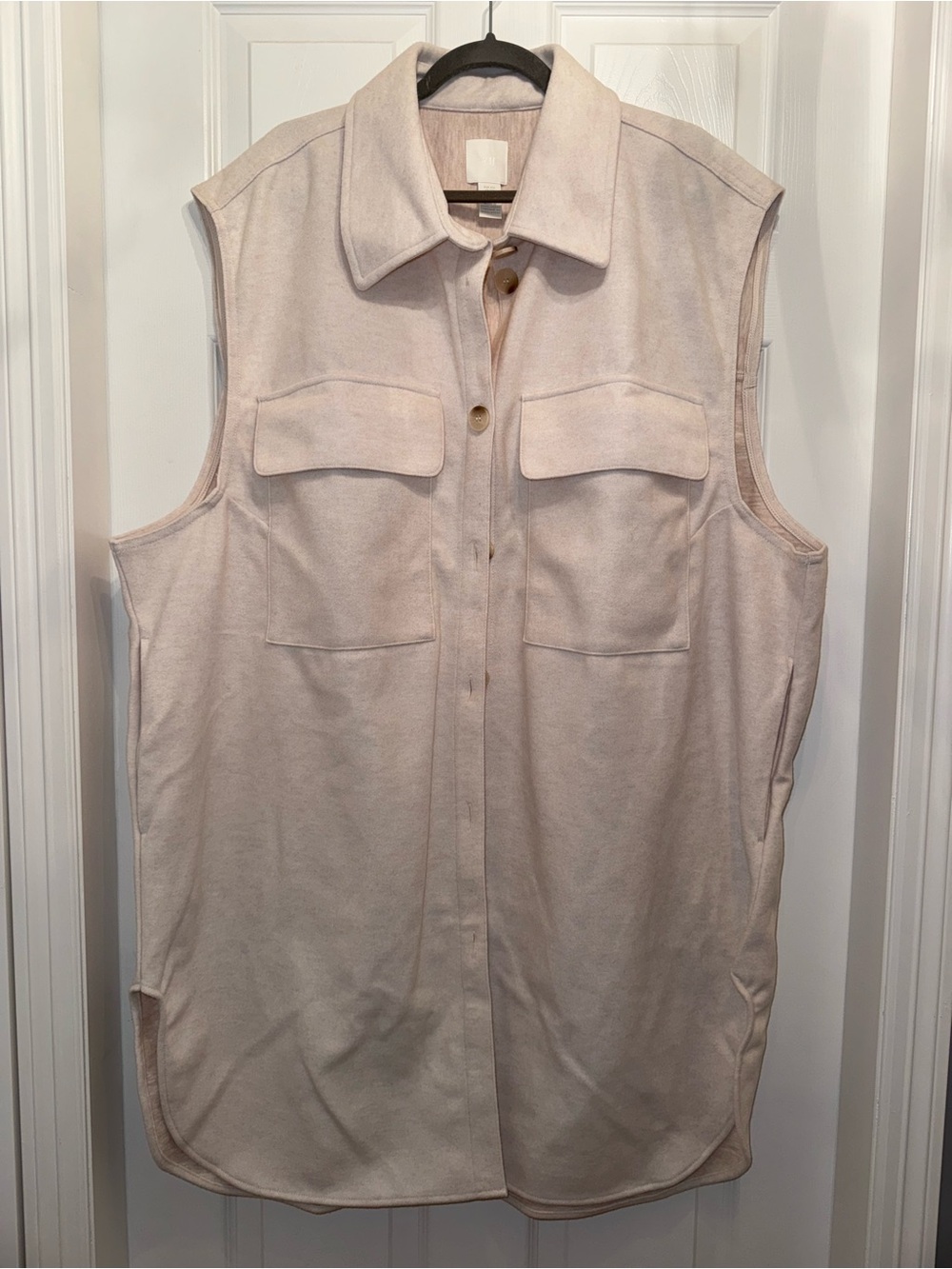 H&M Light Beige Sleeveless Button-Front Shacket Vest